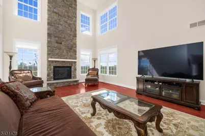 4 Jacob Ct, Raritan Township, NJ 08822 - Photo 27