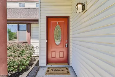 56 Birch Run Dr, Piscataway Township, NJ 08854 - Photo 3