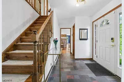 213 Stanhope Rd, Sparta Township, NJ 07871 - Photo 3