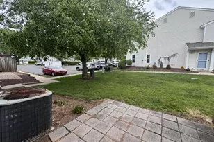 35 Almond Dr, Franklin Township, NJ 08873 - Photo 15