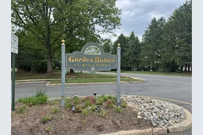 35 Almond Dr, Franklin Township, NJ 08873 - Photo 19