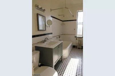 153 Franklin St #C-9, Bloomfield, NJ 07003 - Photo 3