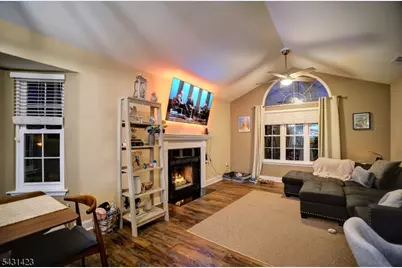 88 Wycombe Pl, Franklin Township, NJ 08873 - Photo 21