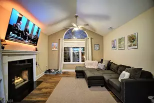 88 Wycombe Pl, Franklin Township, NJ 08873 - Photo 25