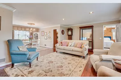 866 Crescent Dr, Rahway, NJ 07065 - Photo 11