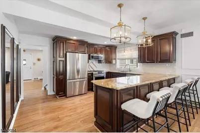 347 W Passaic Ave, Rutherford, NJ 07070 - Photo 15