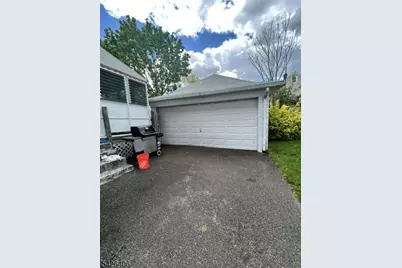 169 Berkshire Ave, Paterson, NJ 07502 - Photo 5