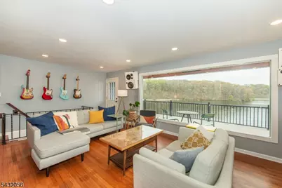 17 Reeve Ave, Stanhope, NJ 07874 - Photo 3