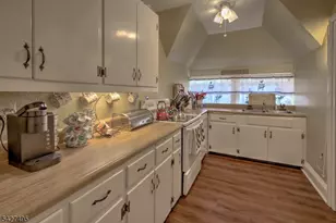 230 Mendham Rd, Bernardsville, NJ 07924 - Photo 29