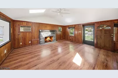 39 Fernwood Ave, Hardyston Township, NJ 07460 - Photo 13
