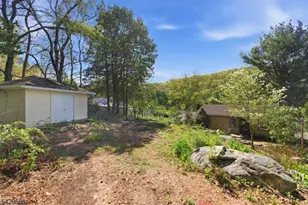 39 Fernwood Ave, Hardyston Township, NJ 07460 - Photo 21