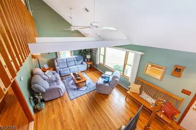 7 Mary St, Bloomingdale, NJ 07403 - Photo 19