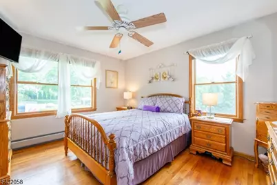 7 Mary St, Bloomingdale, NJ 07403 - Photo 15