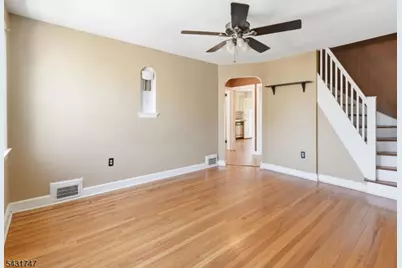 221 Ralph St, Belleville, NJ 07109 - Photo 3