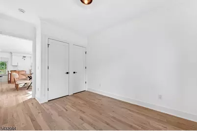 301 Edgar Ave, Cranford Township, NJ 07016 - Photo 17