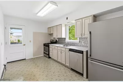15 Emmet Ave #2, Morris Township, NJ 07960 - Photo 5