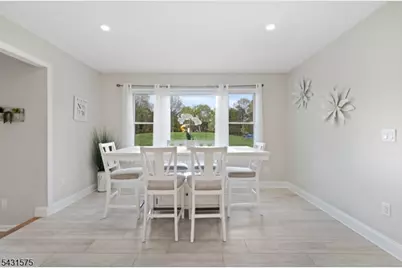 86 Carriage Trl, Montgomery Township, NJ 08502 - Photo 15