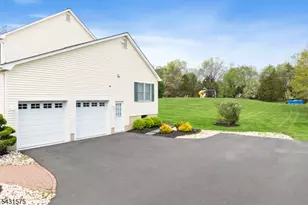 86 Carriage Trail, Montgomery Township, NJ 08502 - Photo 37