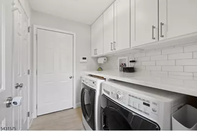 86 Carriage Trl, Montgomery Township, NJ 08502 - Photo 29