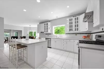 1020 Sunset Rdg, Bridgewater, NJ 08807 - Photo 15