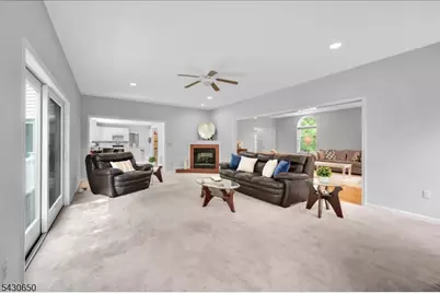 1020 Sunset Rdg, Bridgewater, NJ 08807 - Photo 9