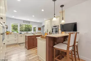 15 Wedgewood Dr, Bernards Township, NJ 07920 - Photo 25