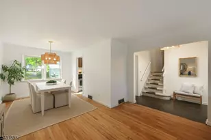 14 Chester Lang Pl, Cranford Township, NJ 07016 - Photo 9