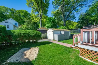 42 Main Beach Rd, Ringwood, NJ 07456 - Photo 27
