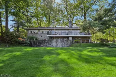 122 Sunrise Dr, Hawthorne, NJ 07506 - Photo 35