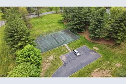 55 Meadowview Dr, Clinton Township, NJ 08801 - Photo 29