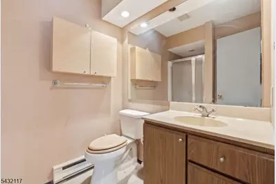 55 Meadowview Dr, Clinton Township, NJ 08801 - Photo 19