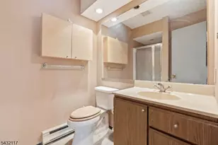 55 Meadowview Dr, Clinton Township, NJ 08801 - Photo 19