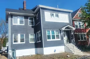 189 N Oraton Pkwy, East Orange, NJ 07017 - Photo 1