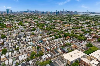 257 Woodlawn Ave, Jersey City, NJ 07305 - Photo 29