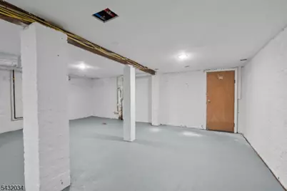 127 Steuben St, East Orange, NJ 07018 - Photo 27