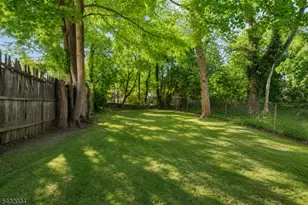 127 Steuben St, East Orange, NJ 07018 - Photo 31
