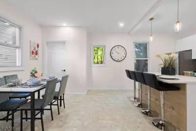 127 Steuben St, East Orange, NJ 07018 - Photo 9