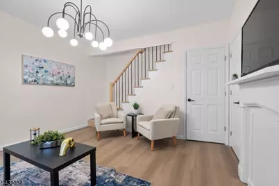 127 Steuben St, East Orange, NJ 07018 - Photo 5