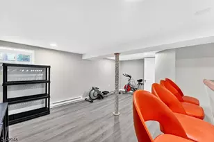 21 5th Ave, Linden, NJ 07036 - Photo 23