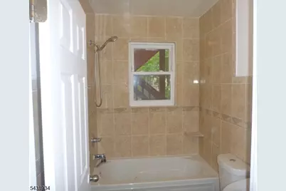 98 S Burnett St, East Orange, NJ 07018 - Photo 17