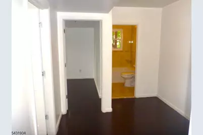 98 S Burnett St, East Orange, NJ 07018 - Photo 11
