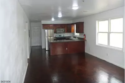 98 S Burnett St, East Orange, NJ 07018 - Photo 5
