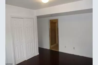 98 S Burnett St, East Orange, NJ 07018 - Photo 9