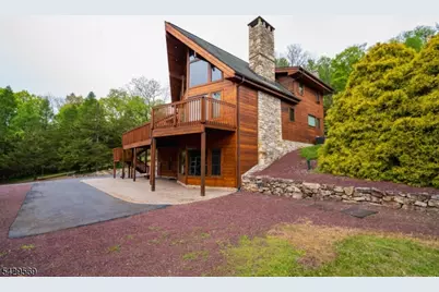 8 Highlands Ln, Hardwick Township, NJ 07825 - Photo 9