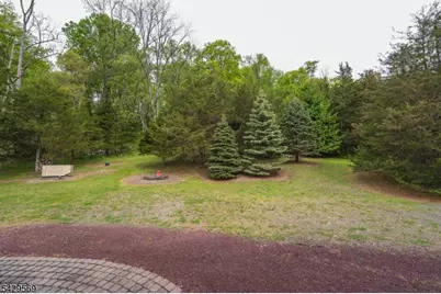 8 Highlands Ln, Hardwick Township, NJ 07825 - Photo 15