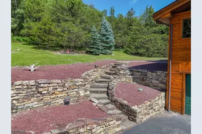 8 Highlands Ln, Hardwick Township, NJ 07825 - Photo 11