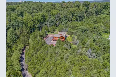 8 Highlands Ln, Hardwick Township, NJ 07825 - Photo 17