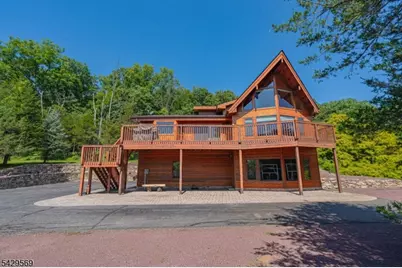 8 Highlands Ln, Hardwick Township, NJ 07825 - Photo 3