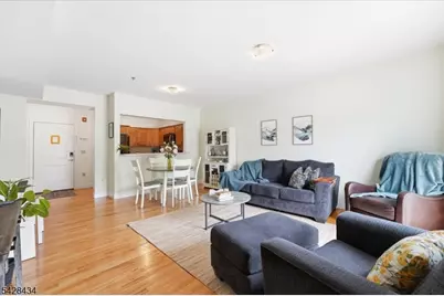 902 N 5th St #207, Newark, NJ 07107 - Photo 3