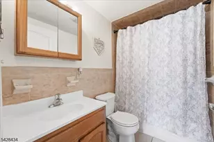 902 N 5th St, Newark, NJ 07107 - Photo 17